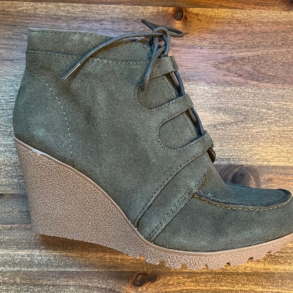 Nine West Olive Suede Wedge Booties